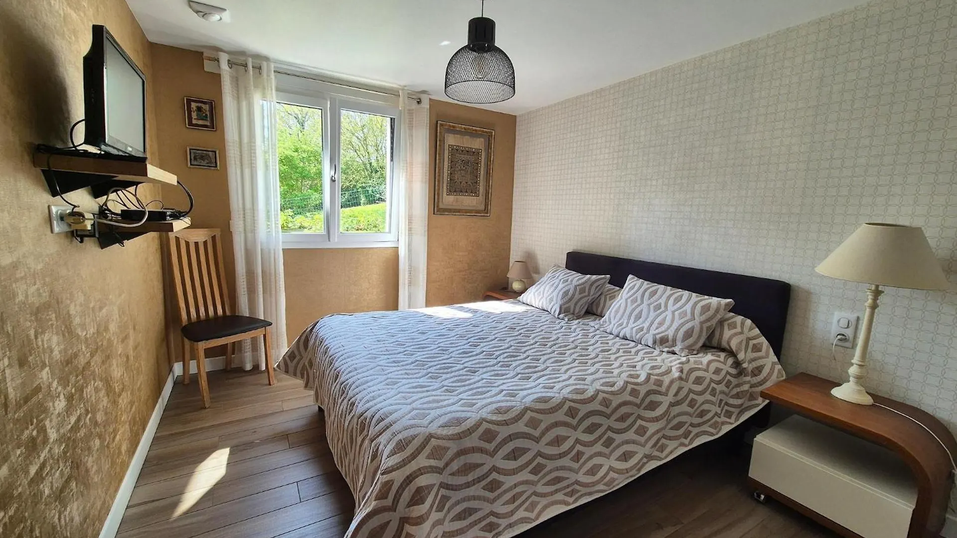 Pretty Ground Floor Flat, Beach 800 M Erquy Nyaraló