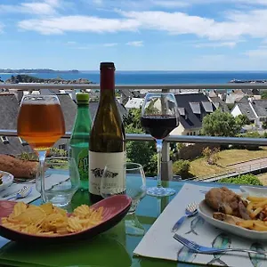  Apartment Bretagne Vue Exceptionnelle Sur Les Hauts D'erquy Au Calme ! Et Au Pied Du Gr34
